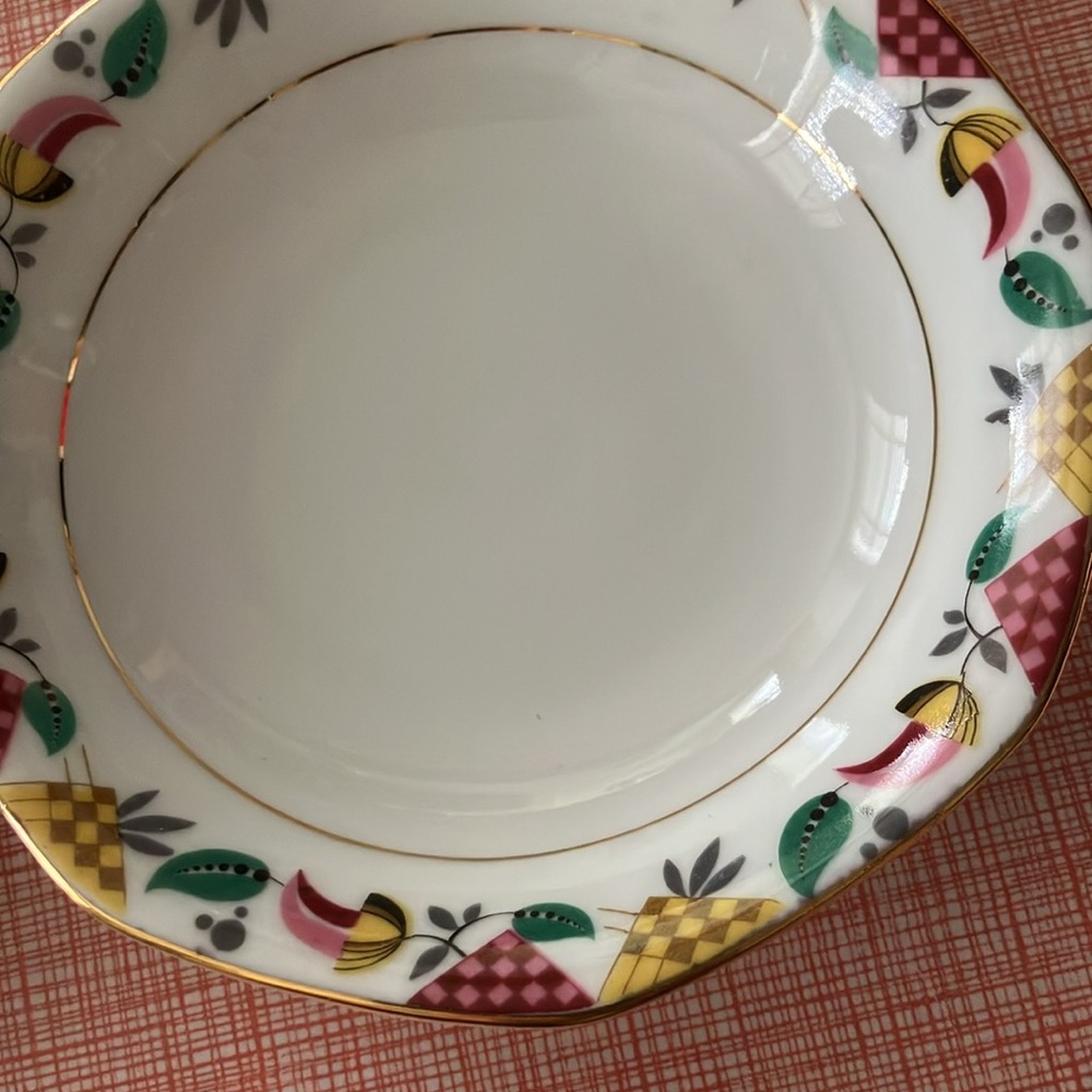 Vintage Art Deco Czech Mepoco Ware set of 4 small bowls Czechoslovakia